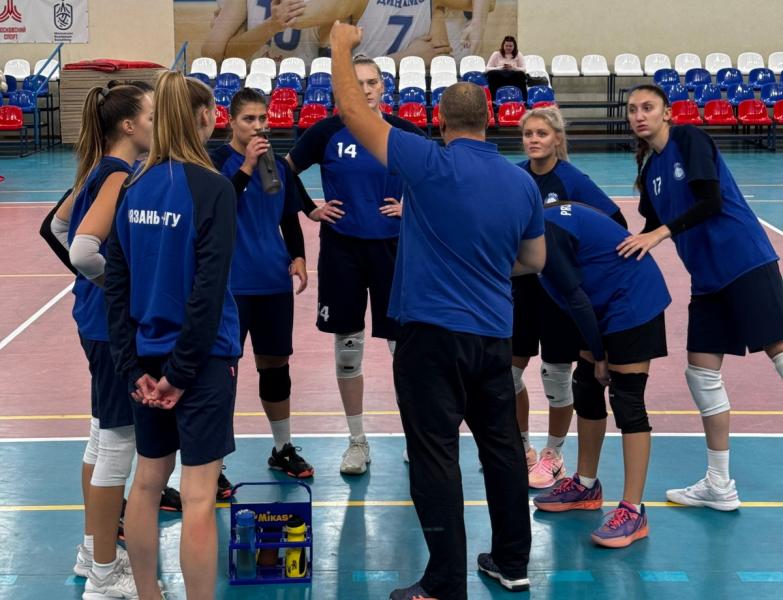 ВК «Рязань-РГУ» начал сезон с поражения от динамовок Анапы